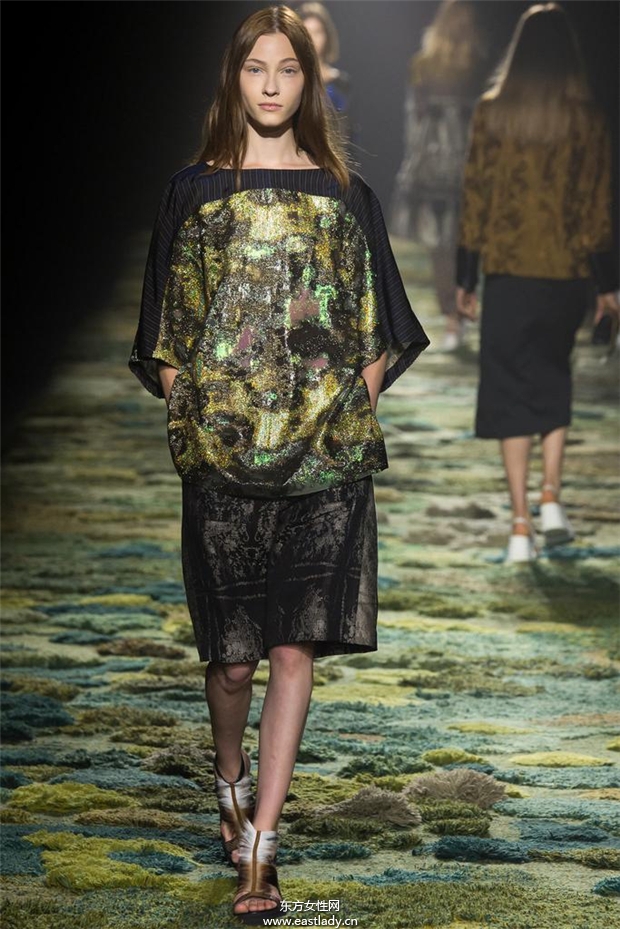 Dries Van Noten 2015春夏女裝流行發(fā)布