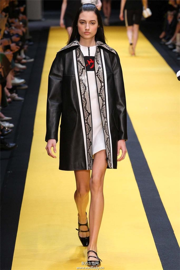 Carven 2015春夏女裝流行發(fā)布