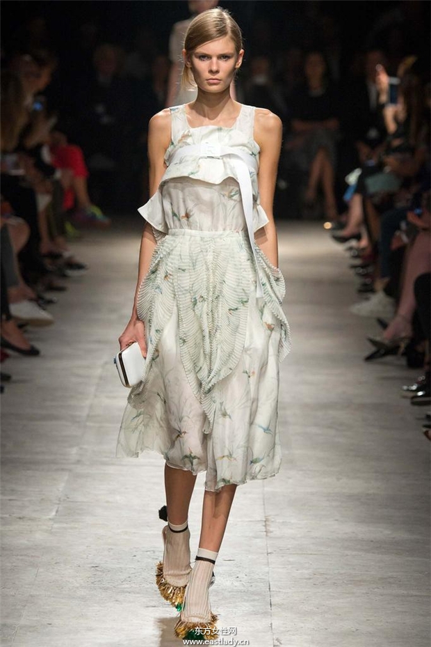 Rochas 2015春夏女裝流行發(fā)布