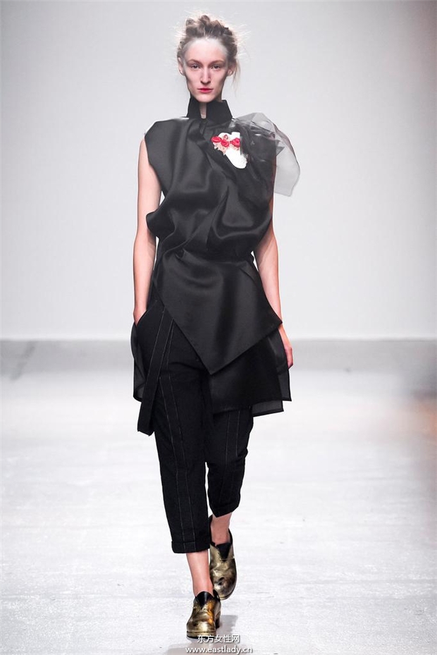 Aganovich 2015春夏女裝流行發(fā)布