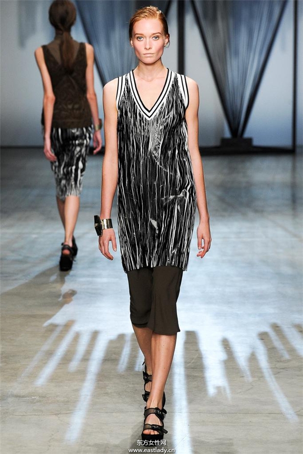 Damir Doma 2015春夏女裝流行發(fā)布