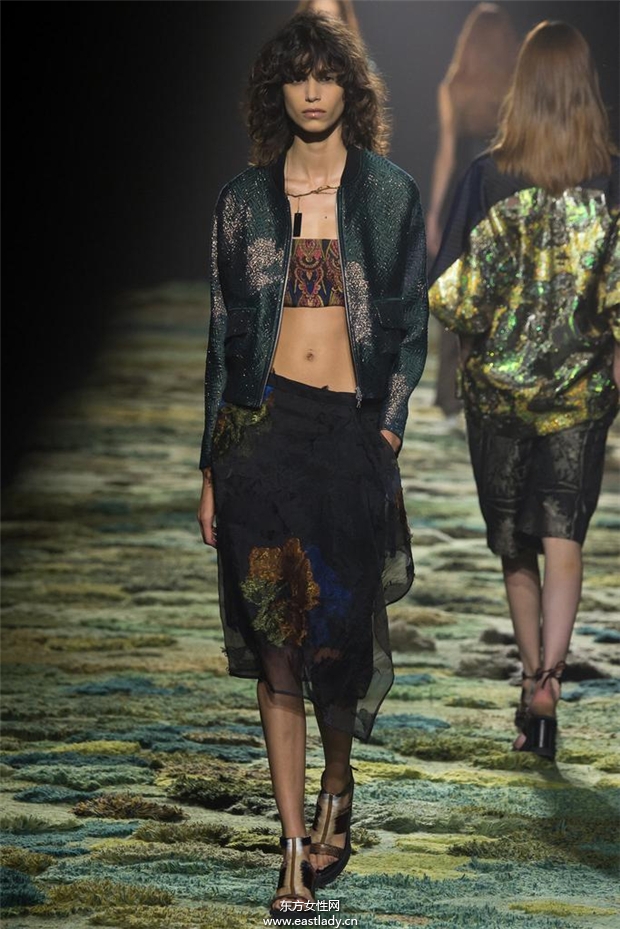 Dries Van Noten 2015春夏女裝流行發(fā)布