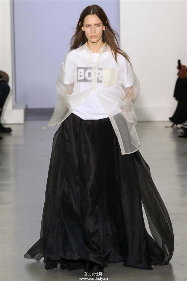 Yang Li 2015春夏女裝流行發(fā)布