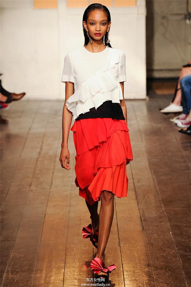 Cédric Charlier 2015春夏女裝流行發(fā)布