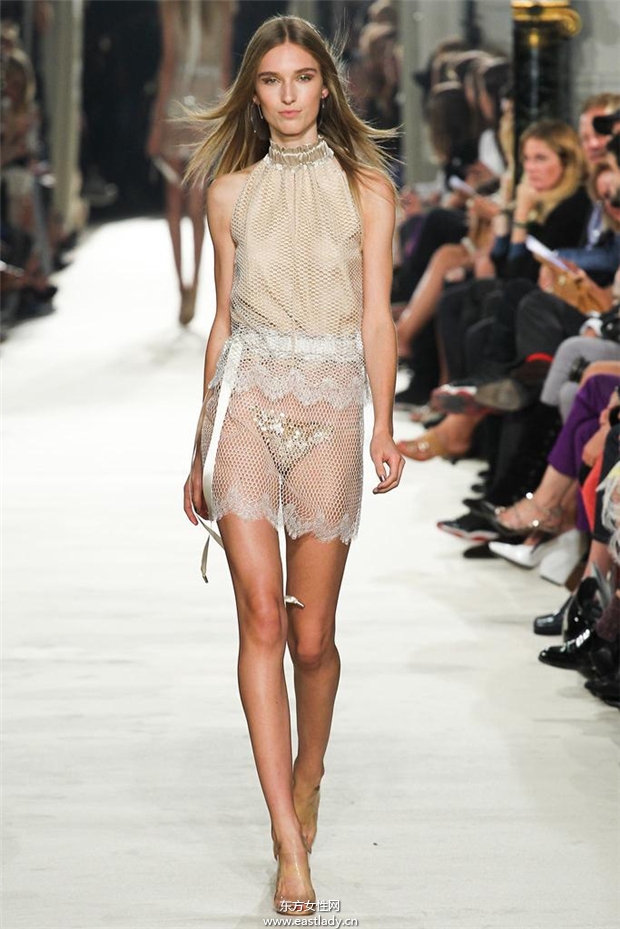 Alexis Mabille 2015春夏女裝流行發(fā)布