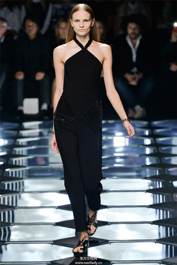 Balenciaga 2015春夏女裝流行發(fā)布