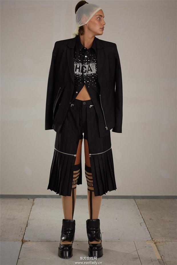 Hood by Air 2015春夏女裝流行發(fā)布