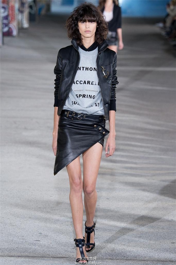 Anthony Vaccarello 2015春夏女裝流行發(fā)布