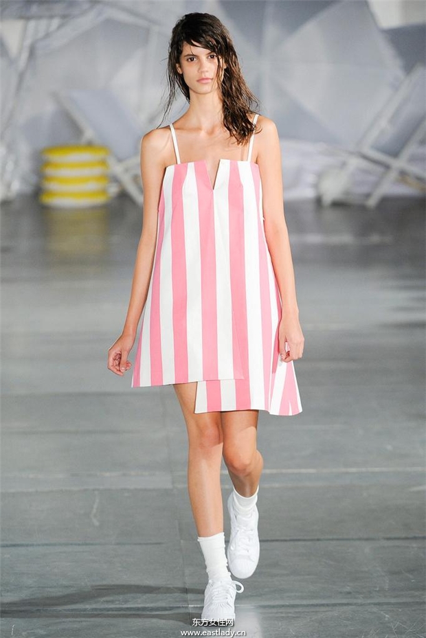 Jacquemus 2015春夏女裝流行發(fā)布