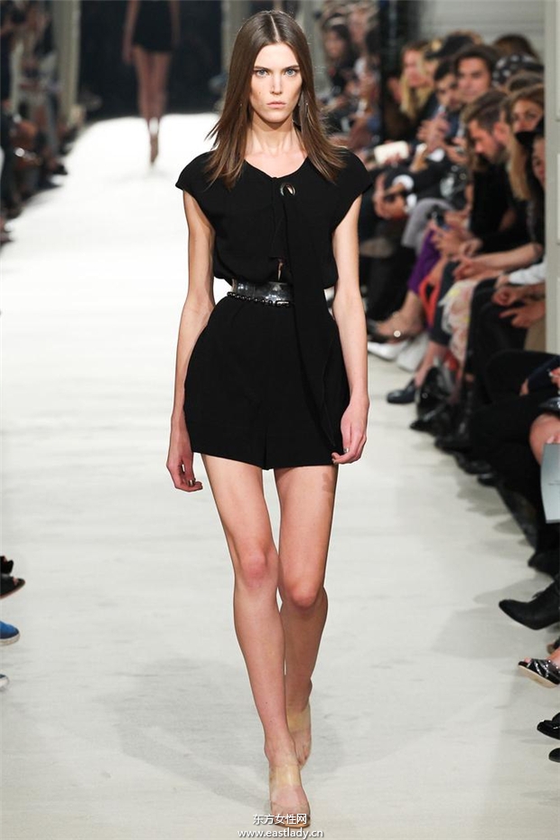 Alexis Mabille 2015春夏女裝流行發(fā)布