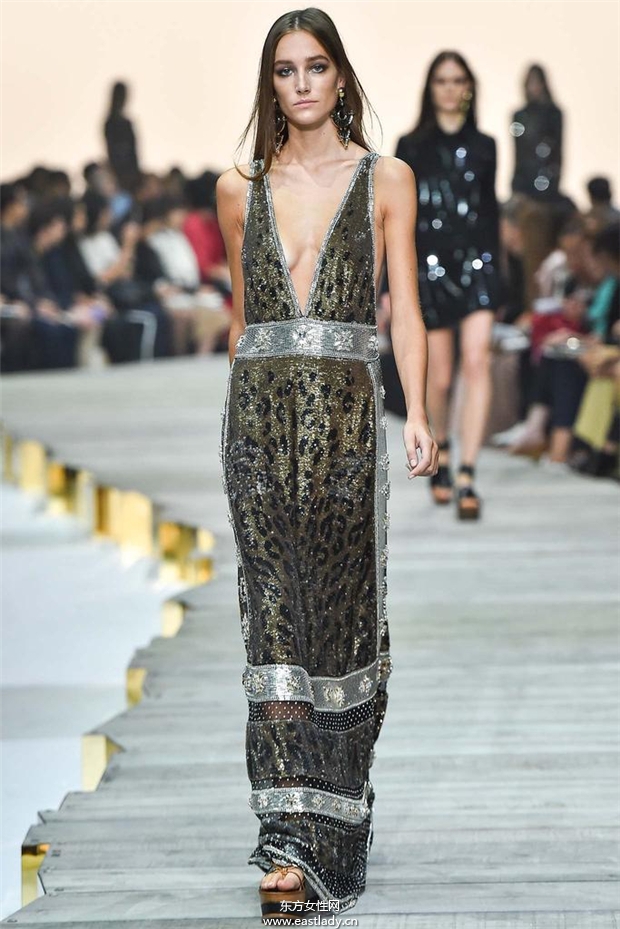 Roberto Cavalli 2015春夏女裝流行發(fā)布