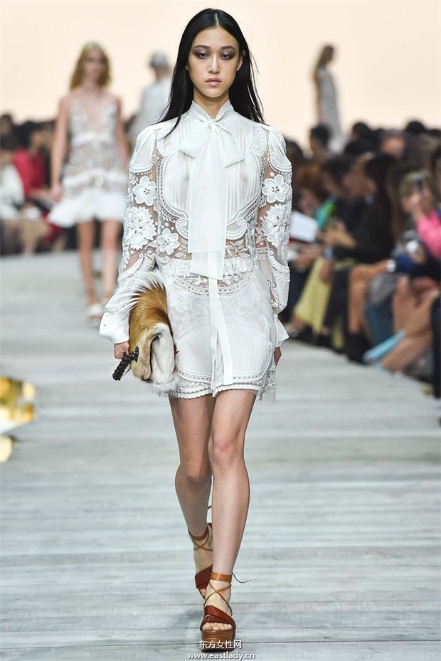Roberto Cavalli 2015春夏女裝流行發(fā)布