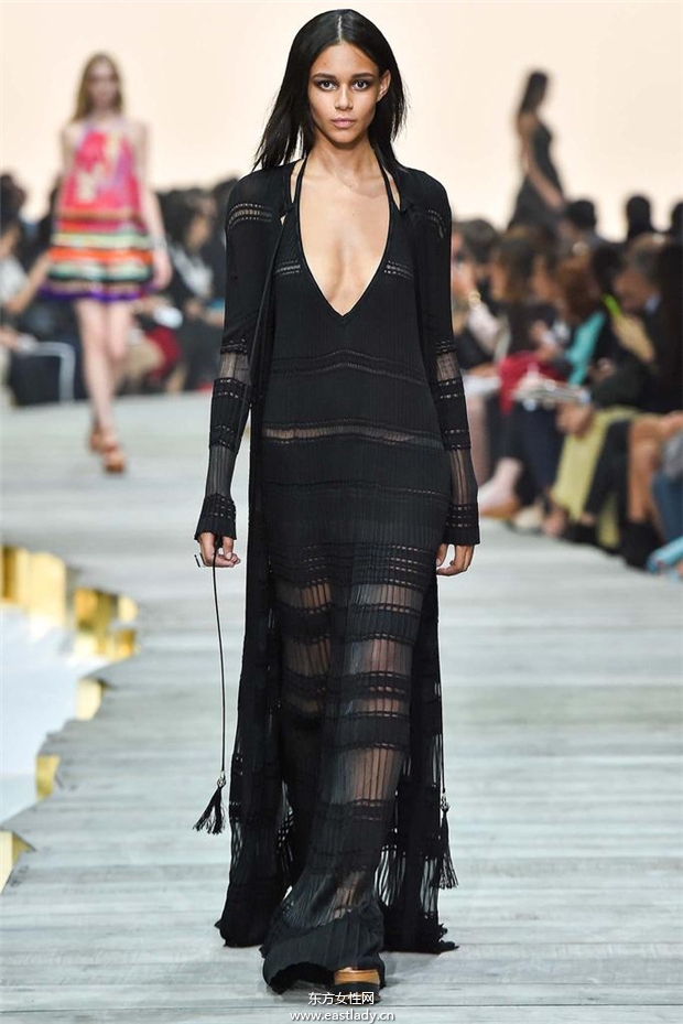 Roberto Cavalli 2015春夏女裝流行發(fā)布