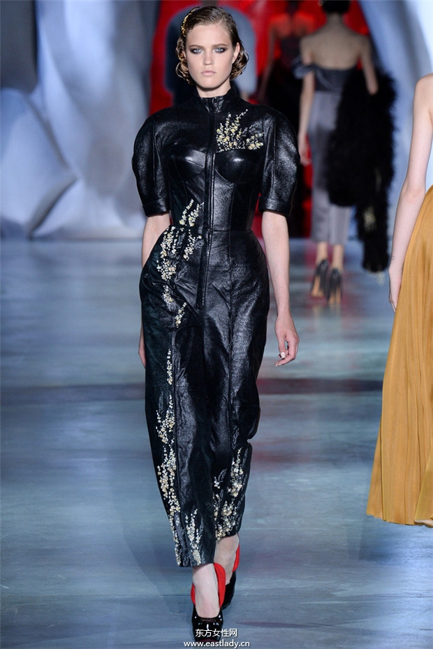 Ulyana Sergeenko 2014秋冬女裝高級(jí)定制發(fā)布