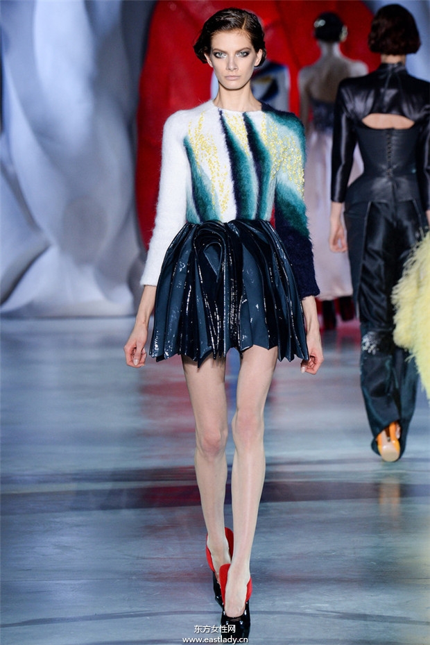 Ulyana Sergeenko 2014秋冬女裝高級(jí)定制發(fā)布