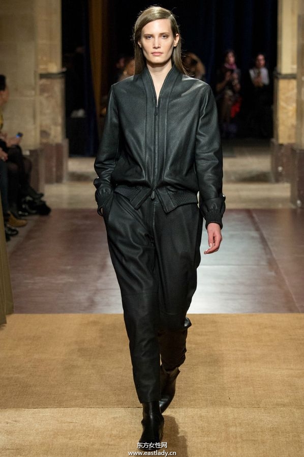 Hermès(愛馬仕)秋冬女裝時(shí)尚大片