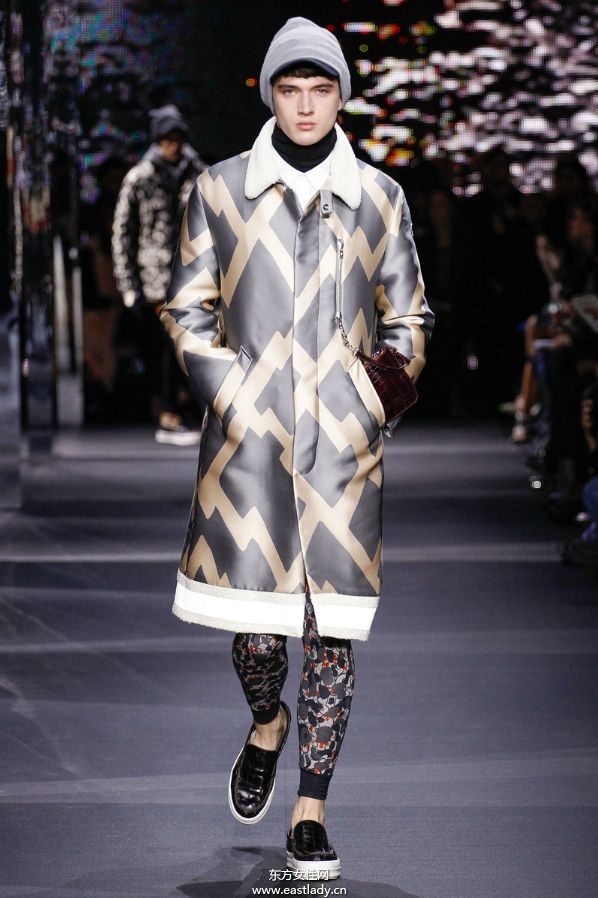 Moncler Gamme Rouge 2014秋冬女裝新品發(fā)布