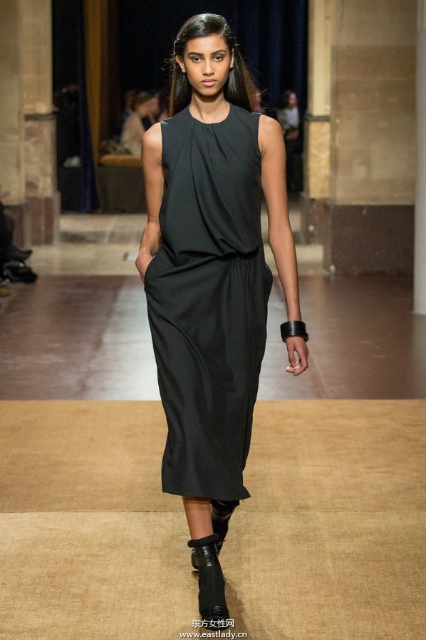 Hermès(愛馬仕)秋冬女裝時(shí)尚大片