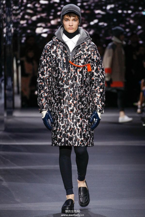 Moncler Gamme Rouge 2014秋冬女裝新品發(fā)布