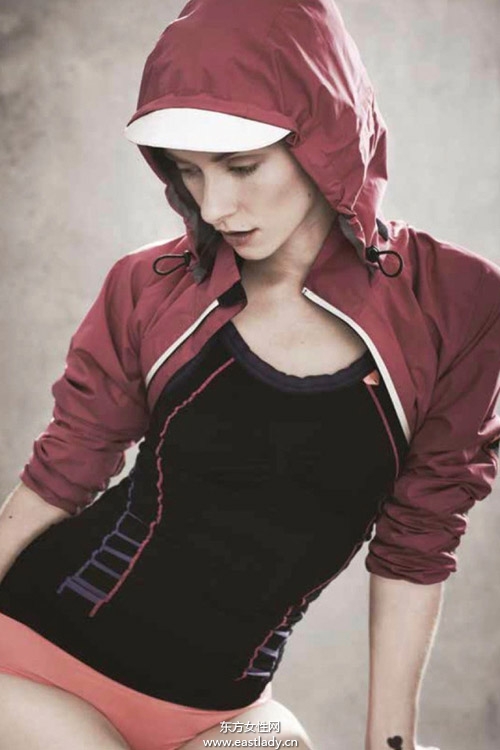 Sweaty Betty 2014春夏女裝新品發(fā)布