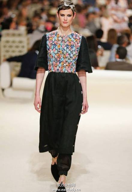 Dior 2015 Cruise系列女裝迪拜新品發(fā)布