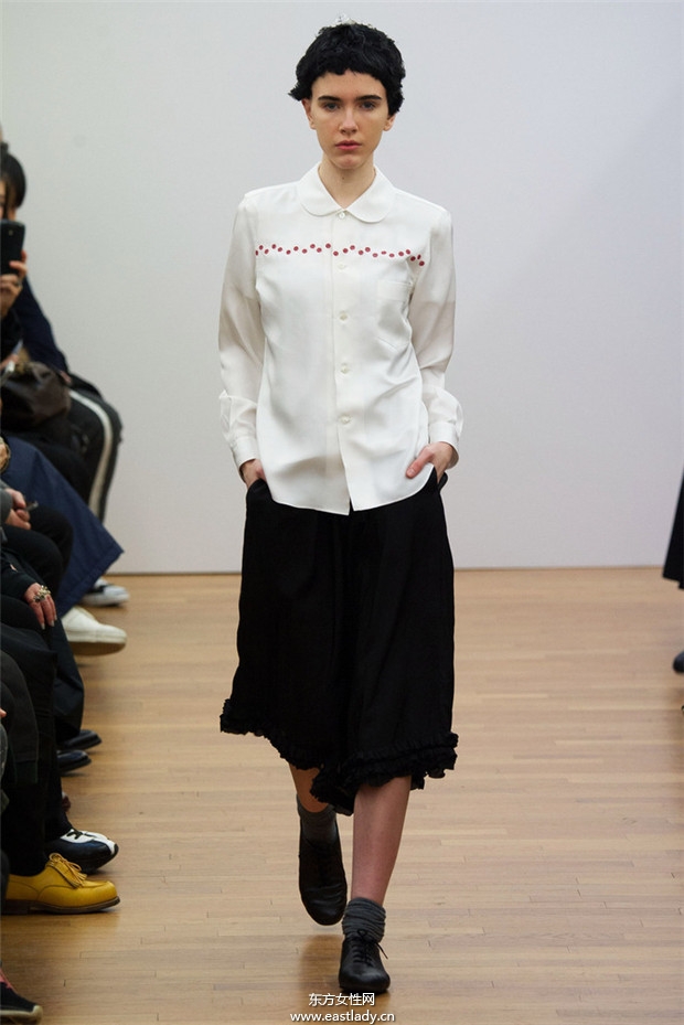 Comme des Gar&ccedil;ons巴黎時(shí)裝周2014秋冬新品發(fā)布