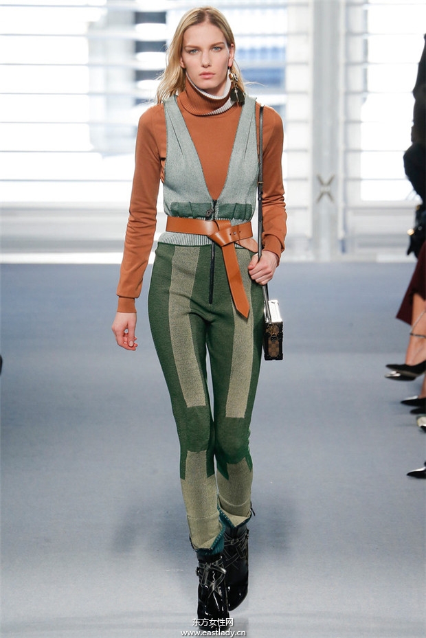 Louis Vuitton巴黎時(shí)裝周2014秋冬新品發(fā)布