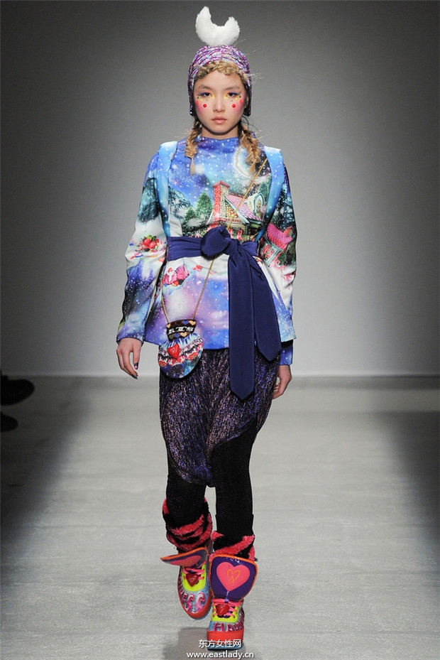 Manish Arora巴黎時(shí)裝周2014秋冬新品發(fā)布