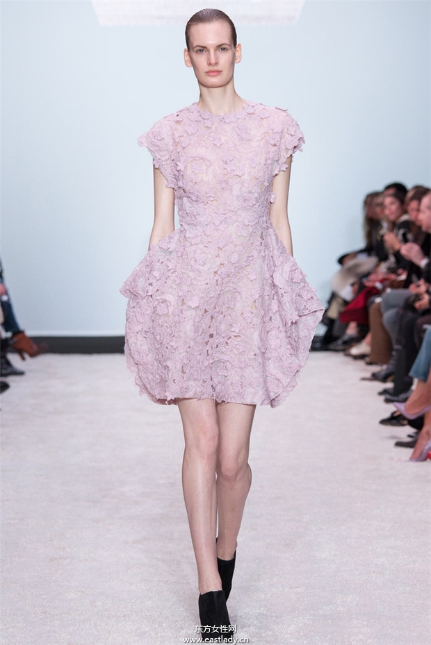 Giambattista Valli巴黎時裝周2014秋冬新品發(fā)布