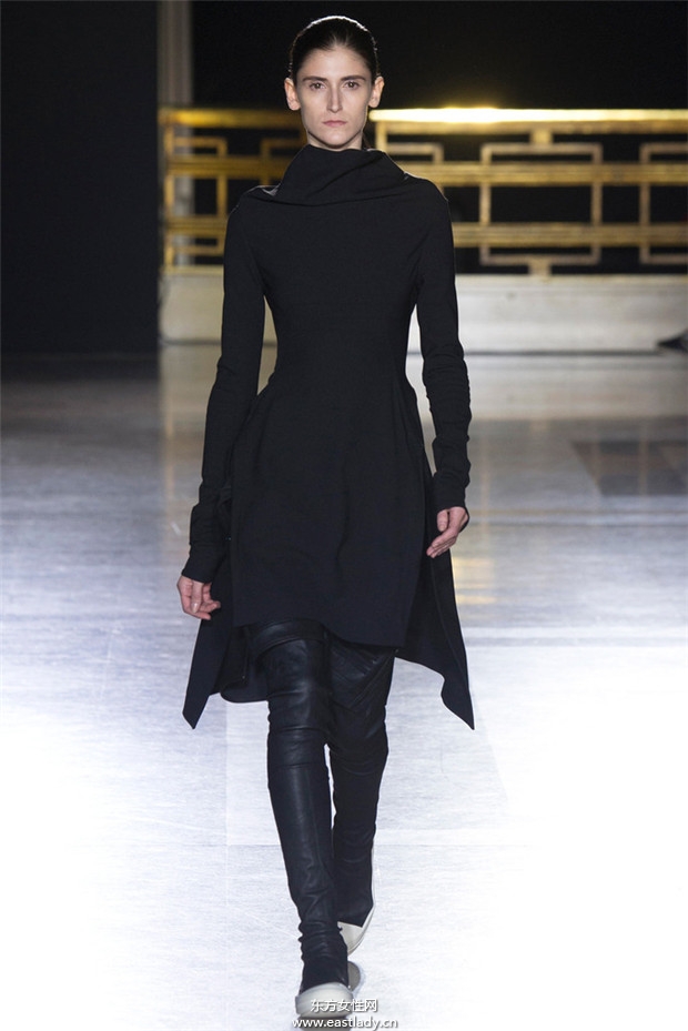Rick Owens巴黎時(shí)裝周2014秋冬新品發(fā)布