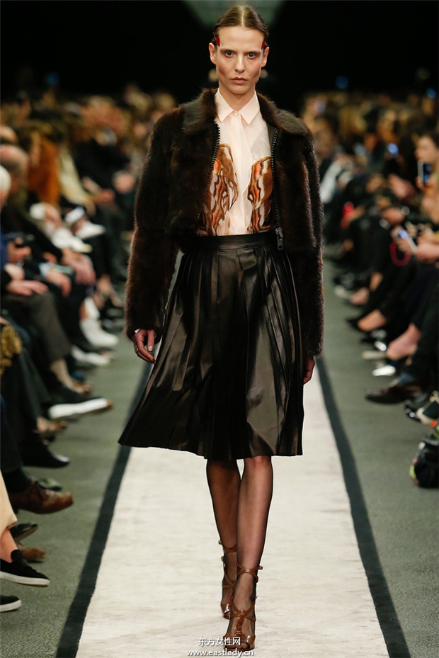 Givenchy巴黎時裝周2014秋冬新品發(fā)布