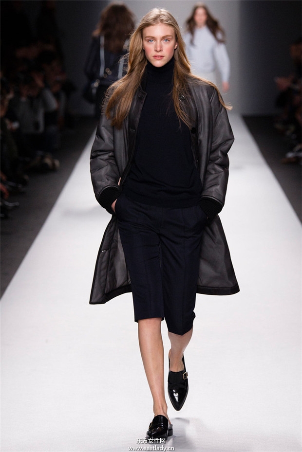 Vanessa Bruno巴黎時(shí)裝周2014秋冬新品發(fā)布