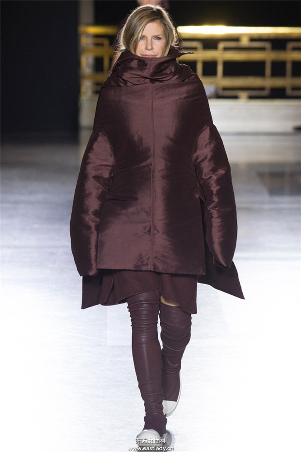 Rick Owens巴黎時(shí)裝周2014秋冬新品發(fā)布