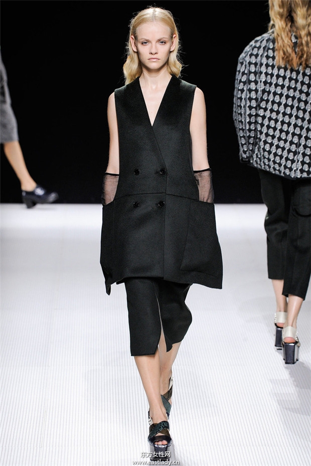 Sonia Rykiel巴黎時(shí)裝周2014秋冬新品發(fā)布