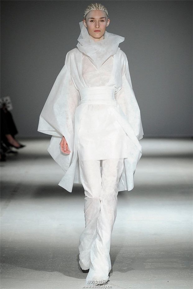 Gareth Pugh巴黎時裝周2014秋冬新品發(fā)布