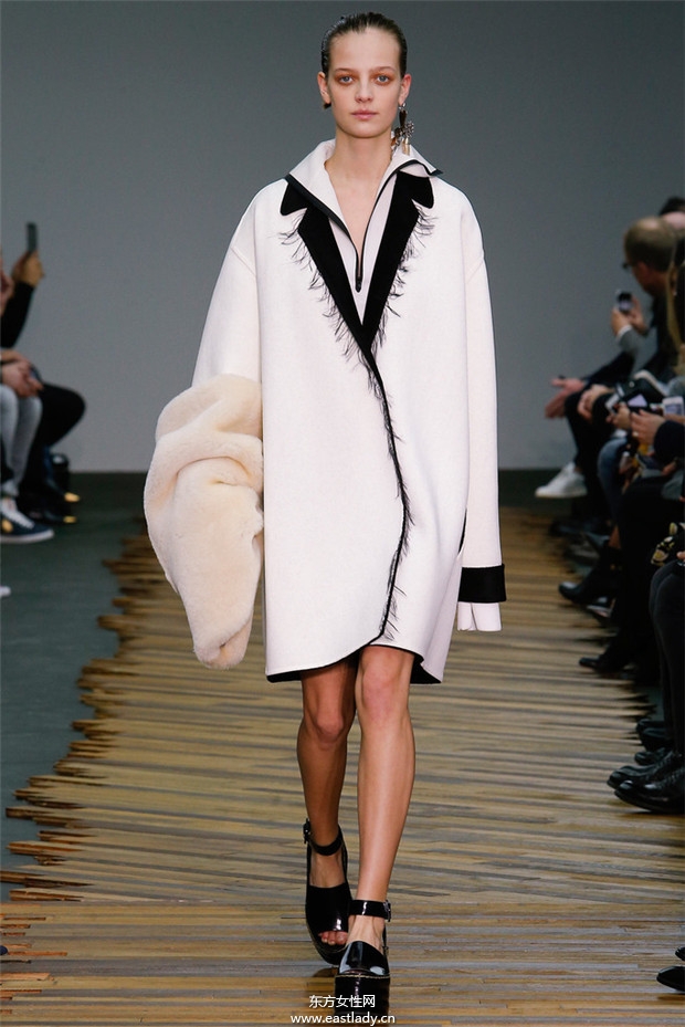 Céline巴黎時(shí)裝周2014秋冬新品發(fā)布