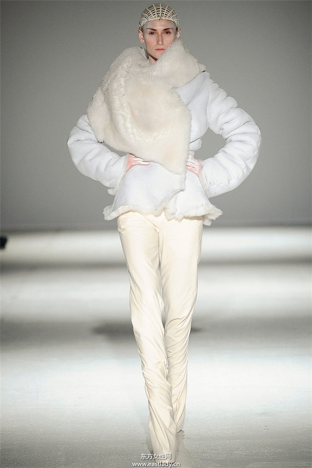 Gareth Pugh巴黎時裝周2014秋冬新品發(fā)布