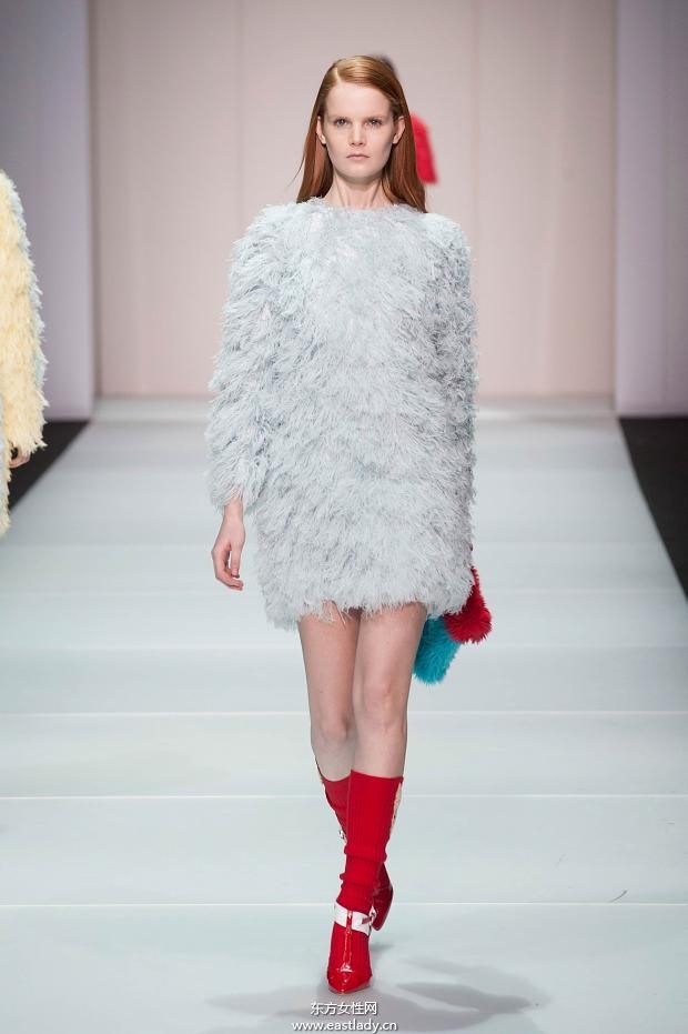 Au Jour Le Jour 2014秋冬女裝新品發(fā)布