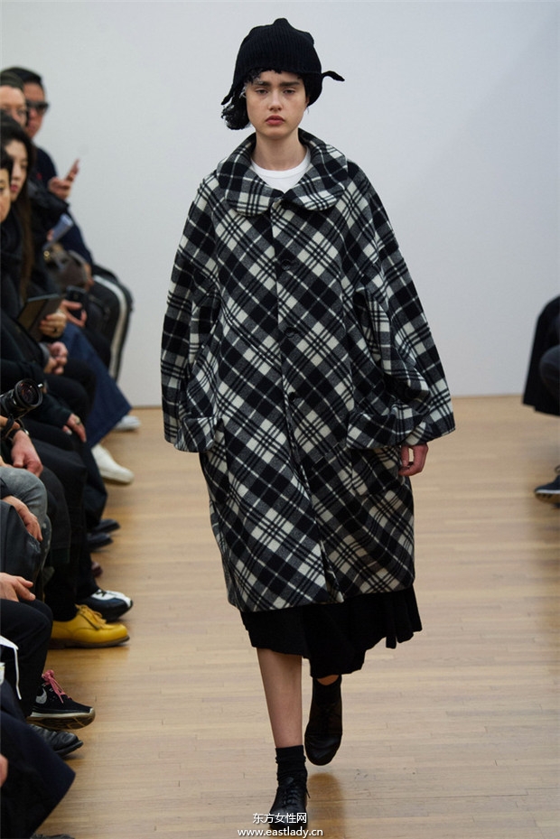 Comme des Gar&ccedil;ons巴黎時(shí)裝周2014秋冬新品發(fā)布