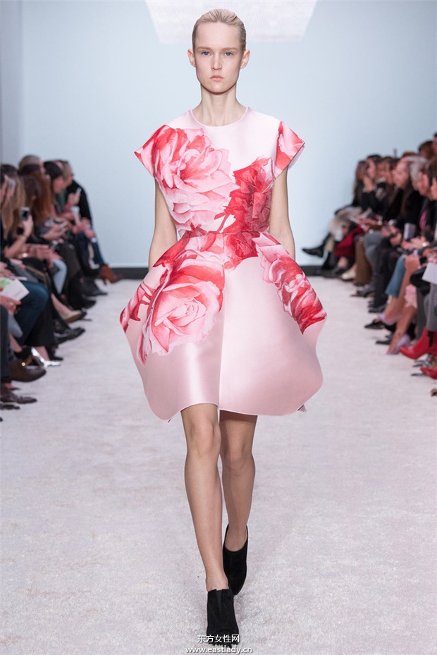 Giambattista Valli巴黎時裝周2014秋冬新品發(fā)布