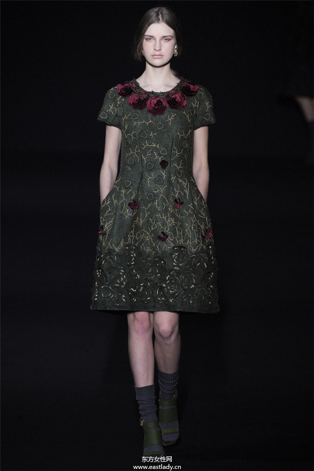 Alberta Ferretti米蘭時裝周2014秋冬新品發(fā)布