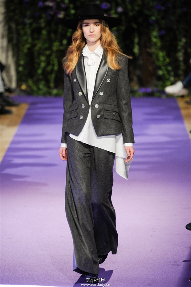 Alexis Mabille巴黎時(shí)裝周2014秋冬新品發(fā)布