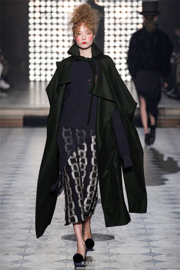 Vivienne Westwood巴黎時裝周2014秋冬新品發(fā)布