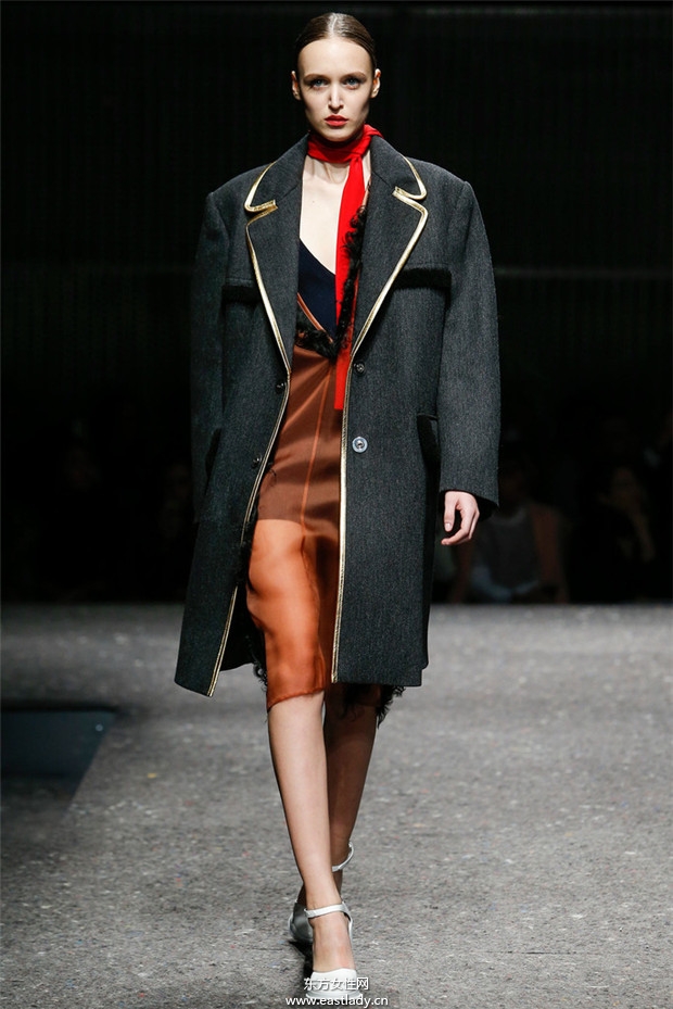 Prada米蘭時(shí)裝周2014秋冬新品發(fā)布