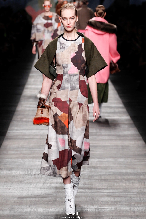 Fendi米蘭時裝周2014秋冬新品發(fā)布