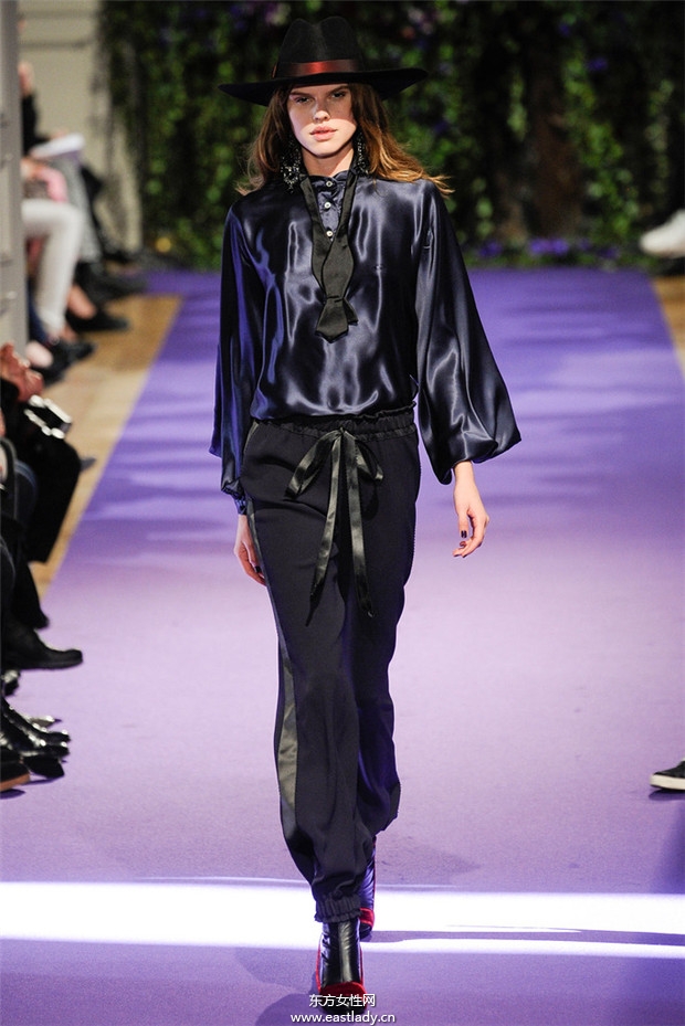 Alexis Mabille巴黎時(shí)裝周2014秋冬新品發(fā)布