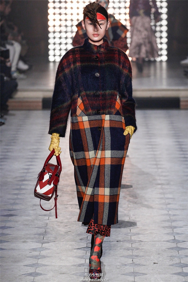 Vivienne Westwood巴黎時裝周2014秋冬新品發(fā)布