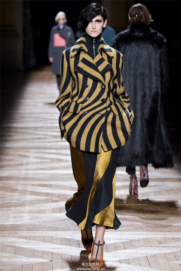 Dries Van Noten巴黎時(shí)裝周2014秋冬新品發(fā)布