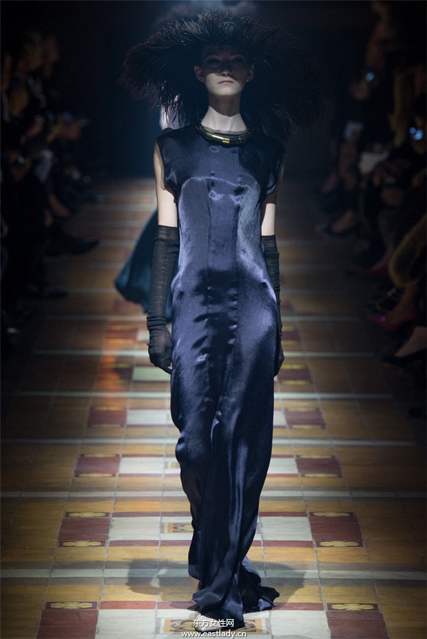 Lanvin巴黎時(shí)裝周2014秋冬新品發(fā)布