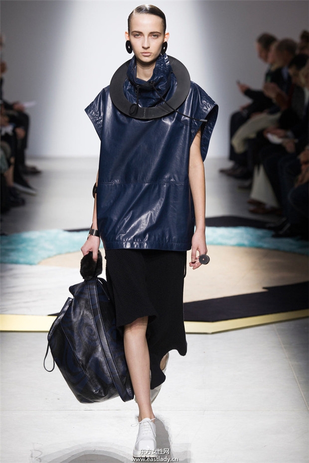 Acne Studios巴黎時裝周2014秋冬新品發(fā)布